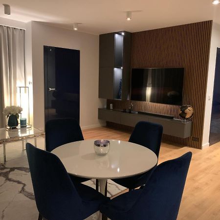 Madost Apart Mokotow 54 M2 Airport Chopin & Buisness Varşova Dış mekan fotoğraf